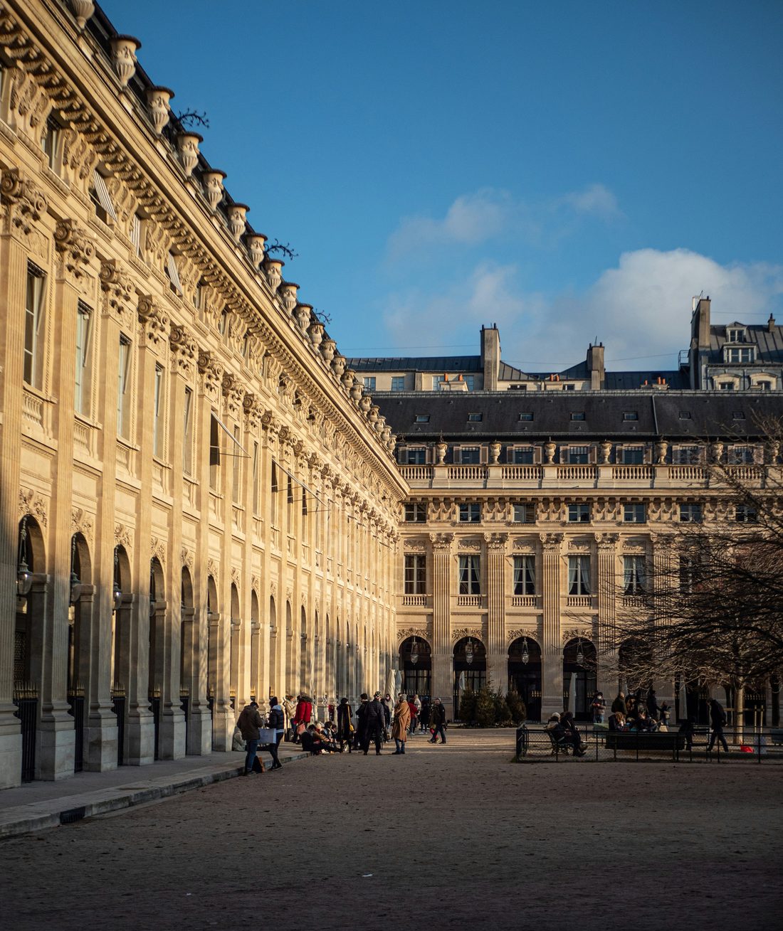 Cour d’honneur du Palais-Royal, Paris